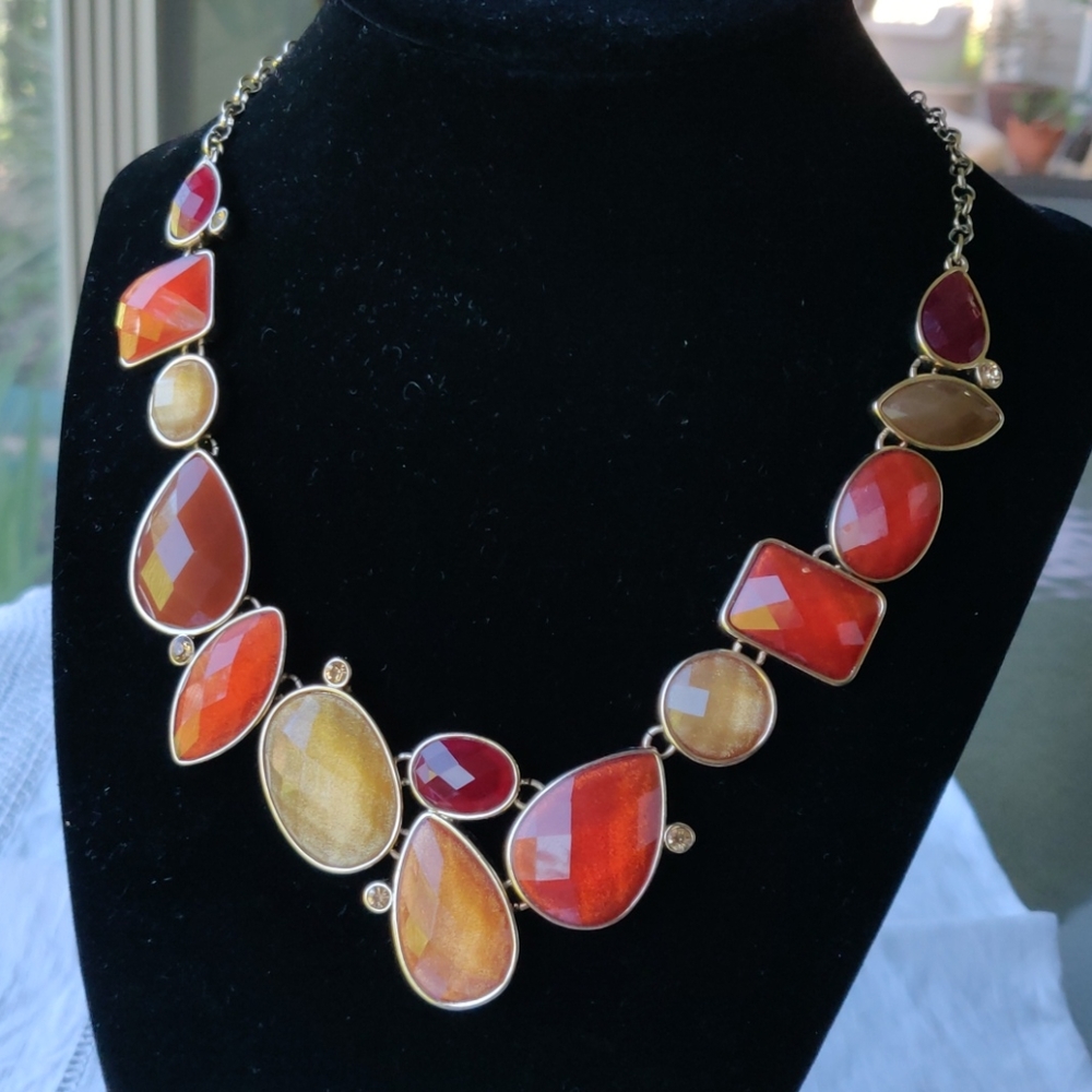 Cushion cut faux gemstone necklace (#91)